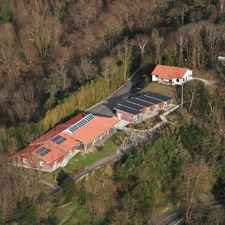Albergue/Auberge Ulia Youth Hostel 圣塞瓦斯蒂安 外观 照片