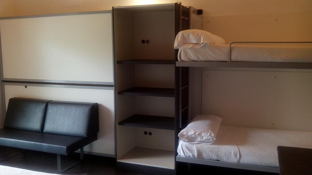 Albergue/Auberge Ulia Youth Hostel 圣塞瓦斯蒂安 客房 照片